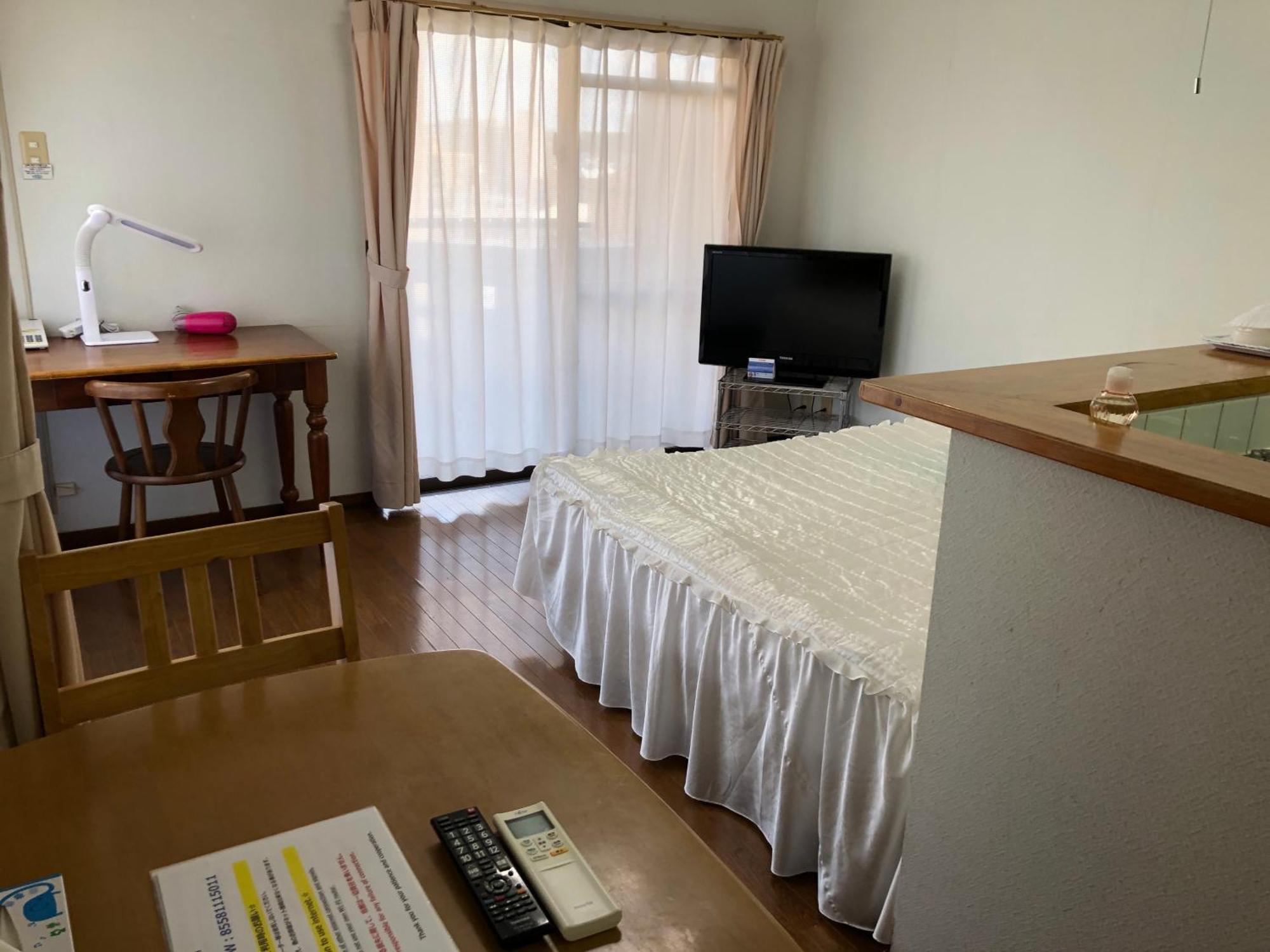 Weekly Harbourview Mansion Main Building Apartment Наха Екстериор снимка
