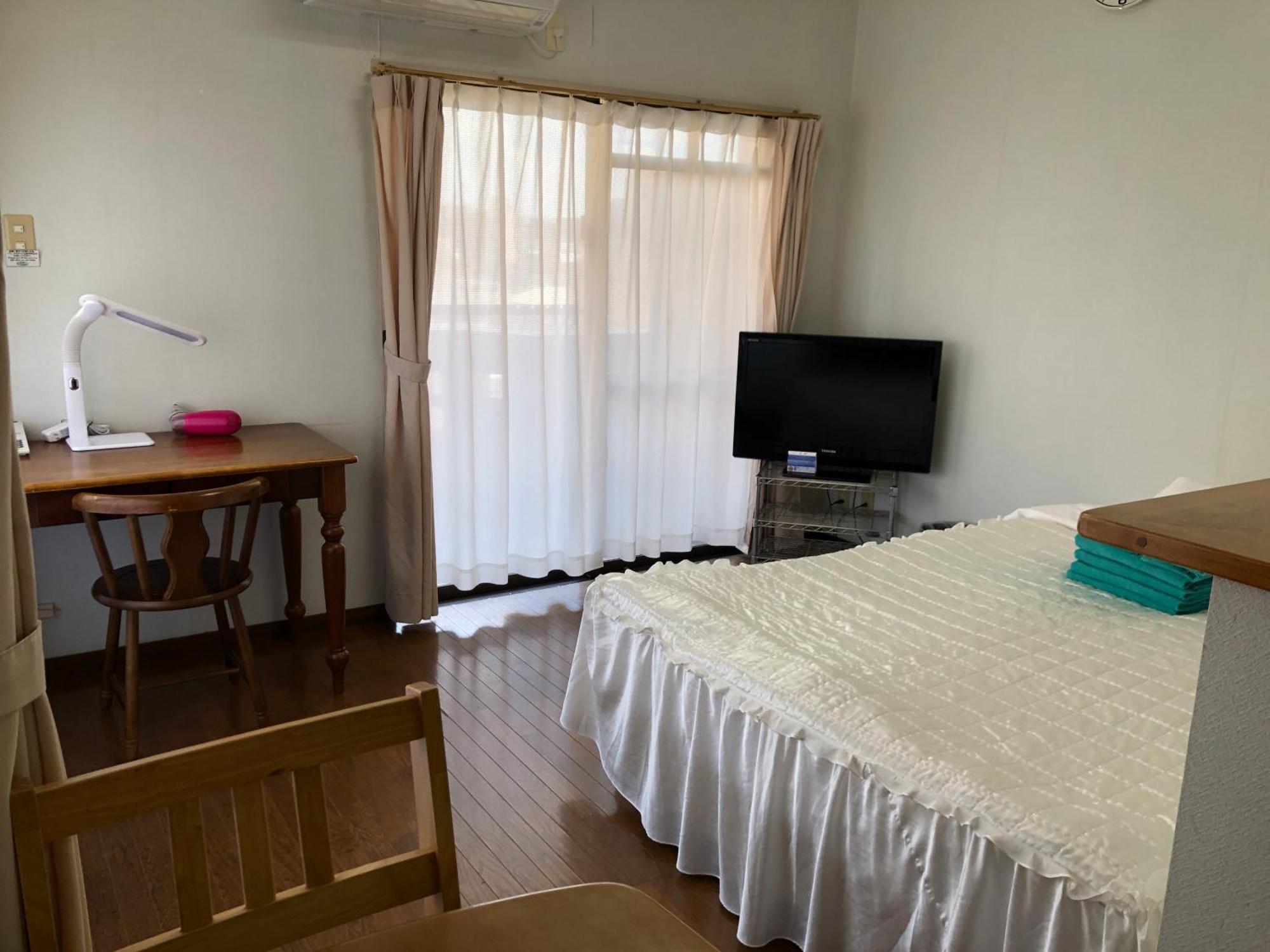 Weekly Harbourview Mansion Main Building Apartment Наха Екстериор снимка