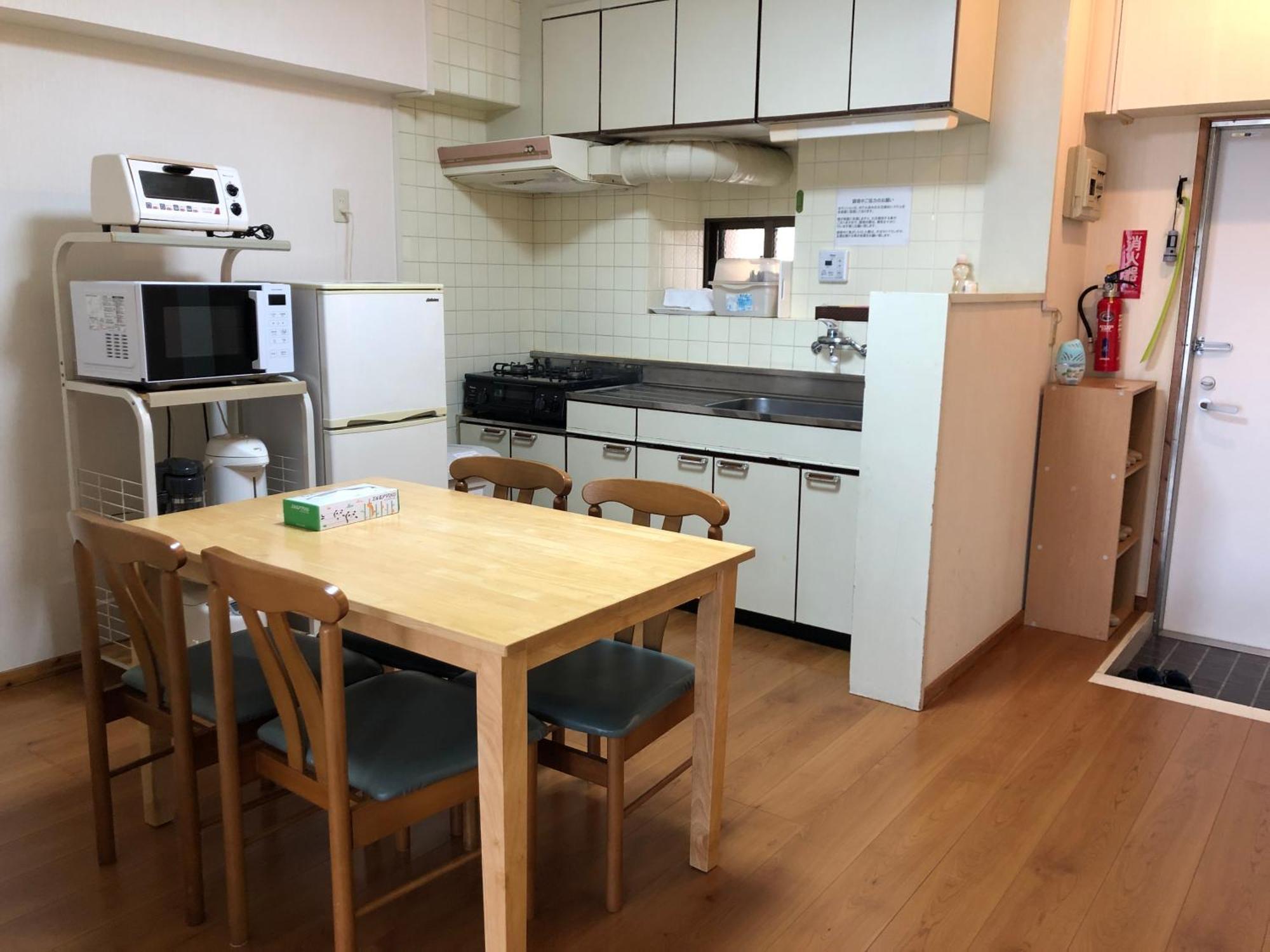 Weekly Harbourview Mansion Main Building Apartment Наха Екстериор снимка